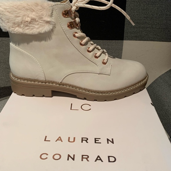 LC LAUREN CONRAD Womens Boot - Size 10 NWT!!😍🌸🥰 Ivory color!! - Picture 3 of 4